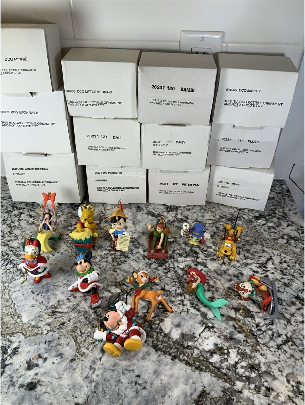 1987 GROLIER WALT DISNEY CHRISTMAS ORNAMENTS IN BOX 12 WHIMSICAL CHARACTERS